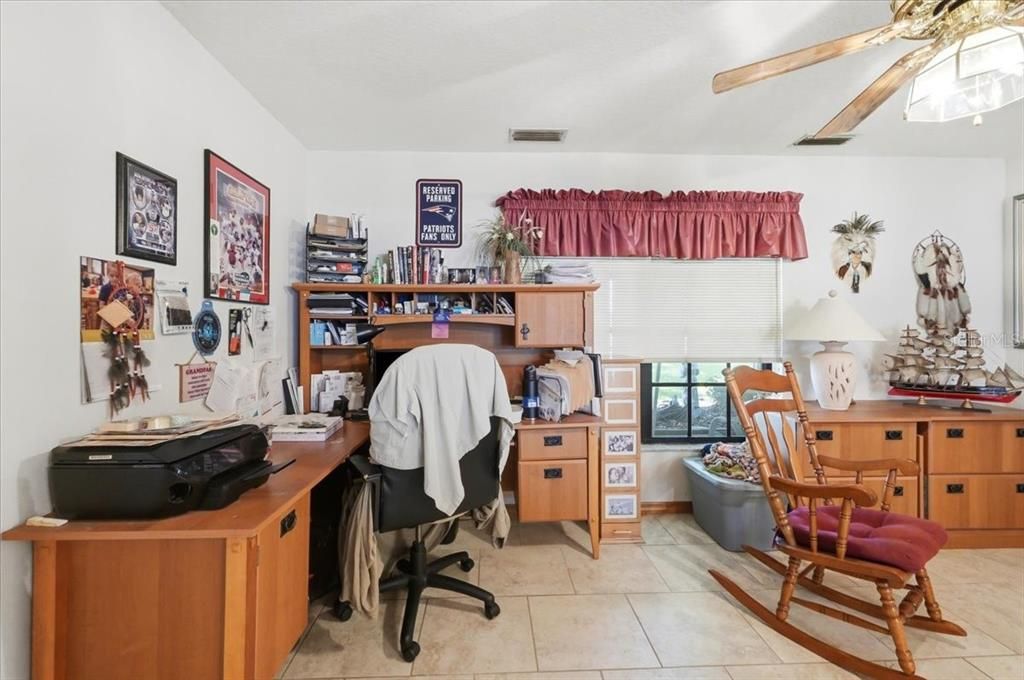 For Sale: $365,000 (3 beds, 2 baths, 2008 Square Feet)