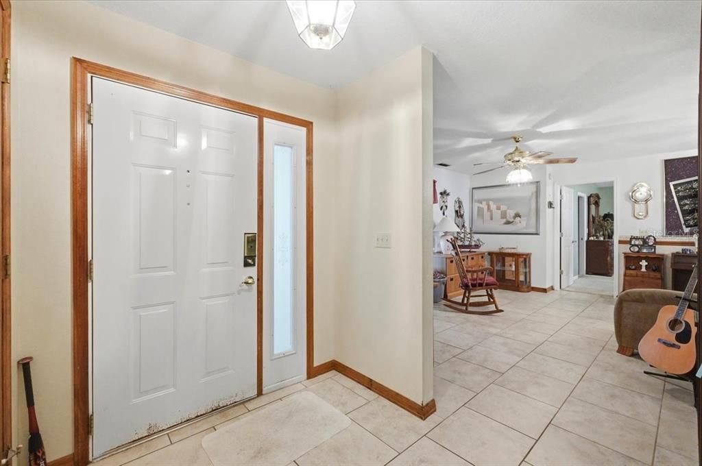 For Sale: $365,000 (3 beds, 2 baths, 2008 Square Feet)