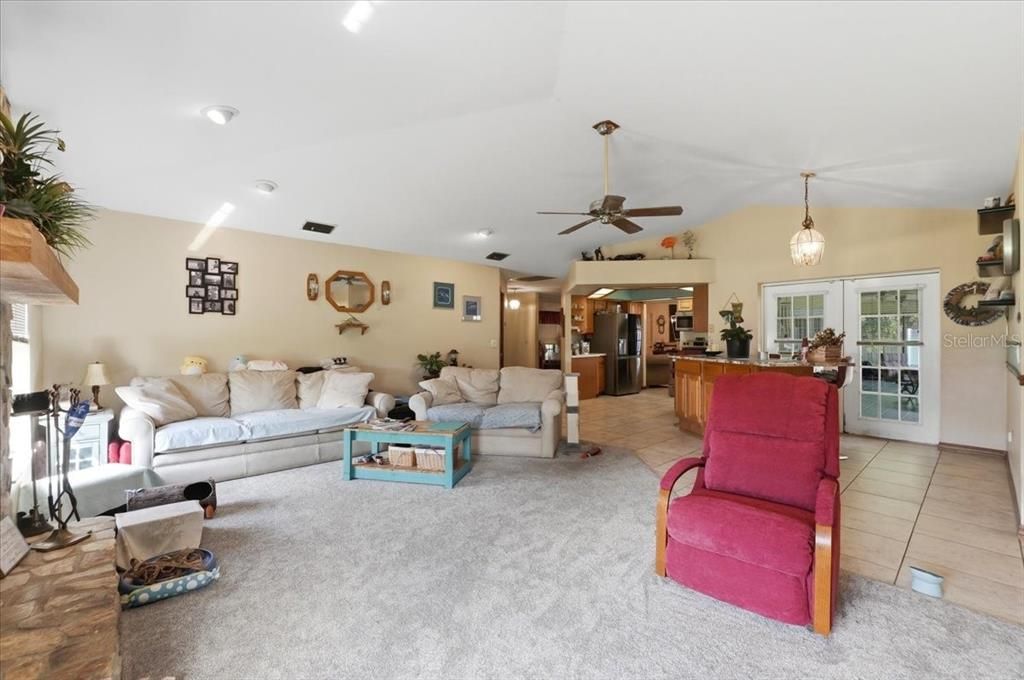 For Sale: $365,000 (3 beds, 2 baths, 2008 Square Feet)