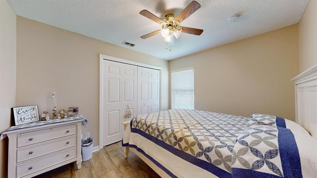 For Sale: $335,000 (3 beds, 2 baths, 1794 Square Feet)