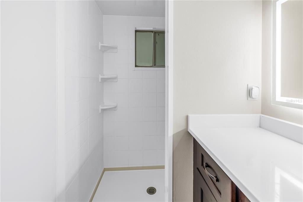 На продажу: $449,900 (3 спален, 2 ванн, 1190 Квадратных фут)