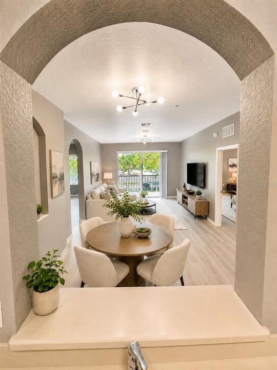 For Rent: $2,100 (3 beds, 2 baths, 1247 Square Feet)