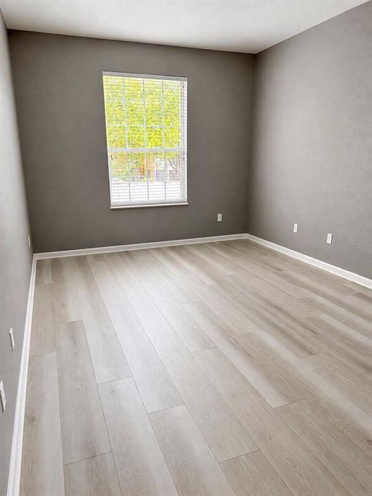 For Rent: $2,100 (3 beds, 2 baths, 1247 Square Feet)