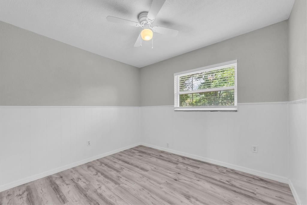 For Sale: $379,900 (3 beds, 1 baths, 1390 Square Feet)