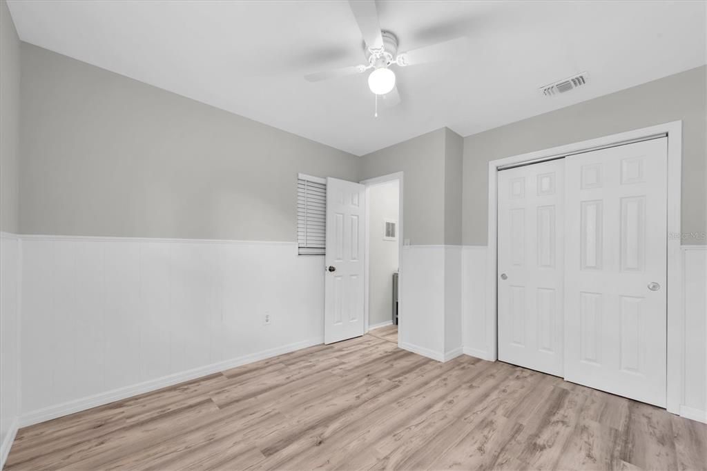 For Sale: $379,900 (3 beds, 1 baths, 1390 Square Feet)