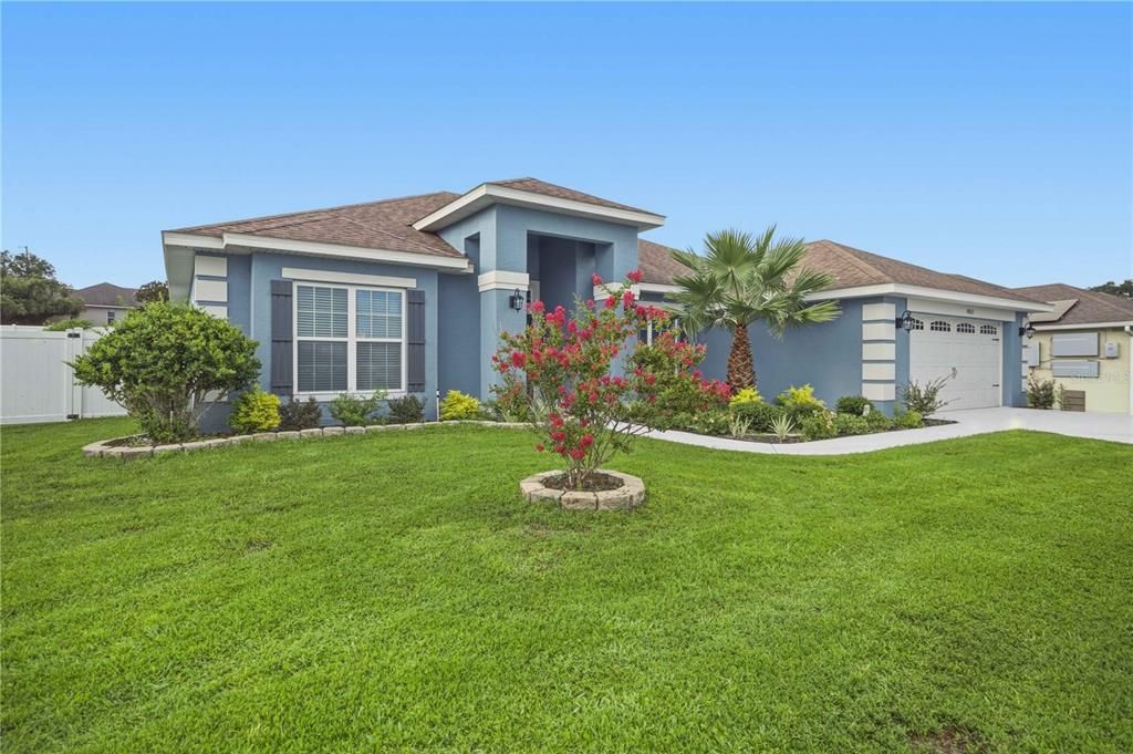 For Sale: $388,999 (4 beds, 2 baths, 2346 Square Feet)