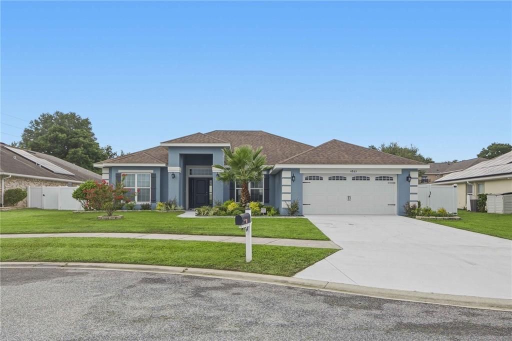 For Sale: $388,999 (4 beds, 2 baths, 2346 Square Feet)