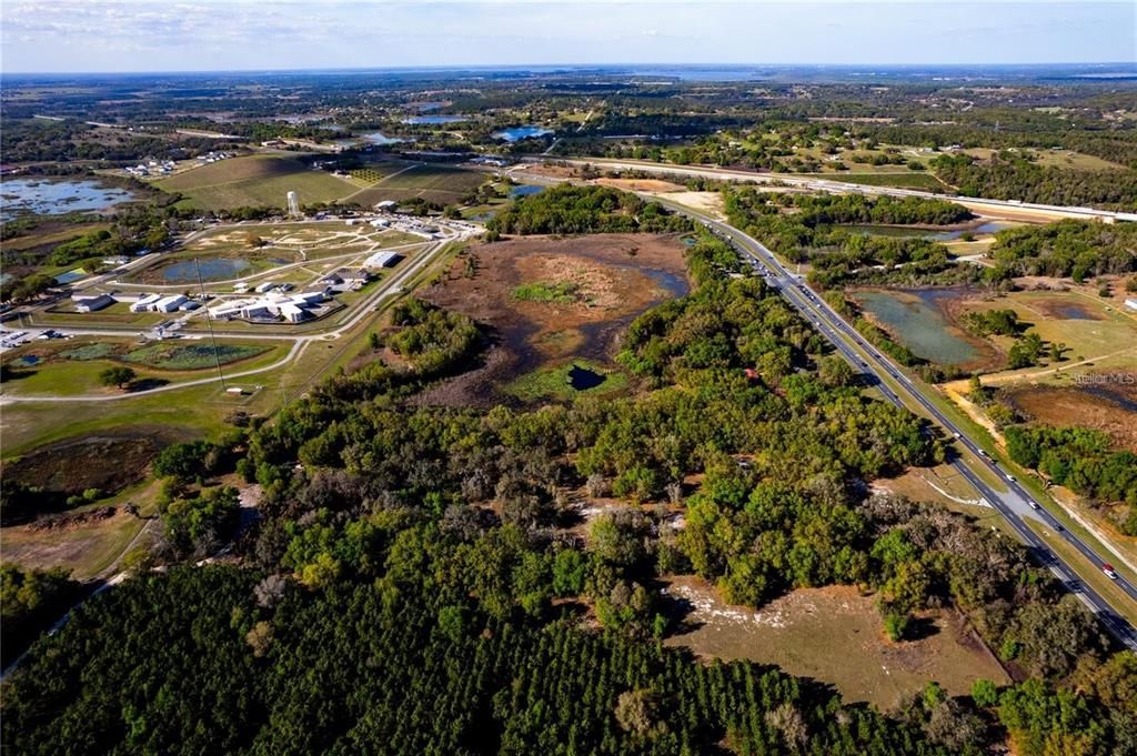 En Venta: $7,499,000 (13.73 acres)
