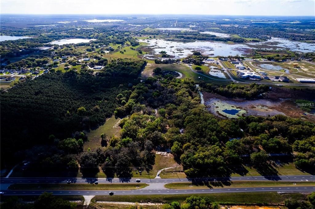 En Venta: $7,499,000 (13.73 acres)