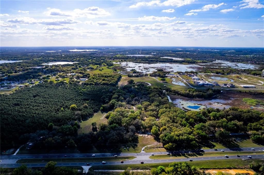 En Venta: $7,499,000 (13.73 acres)