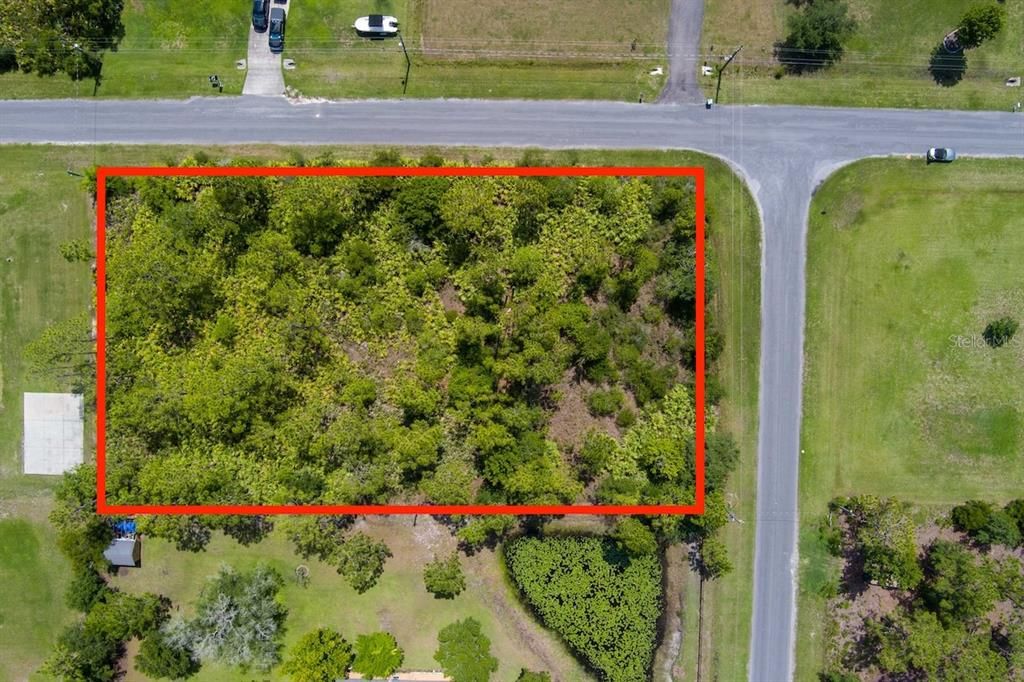 Activo con contrato: $139,900 (1.03 acres)