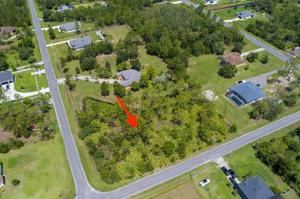 Activo con contrato: $139,900 (1.03 acres)