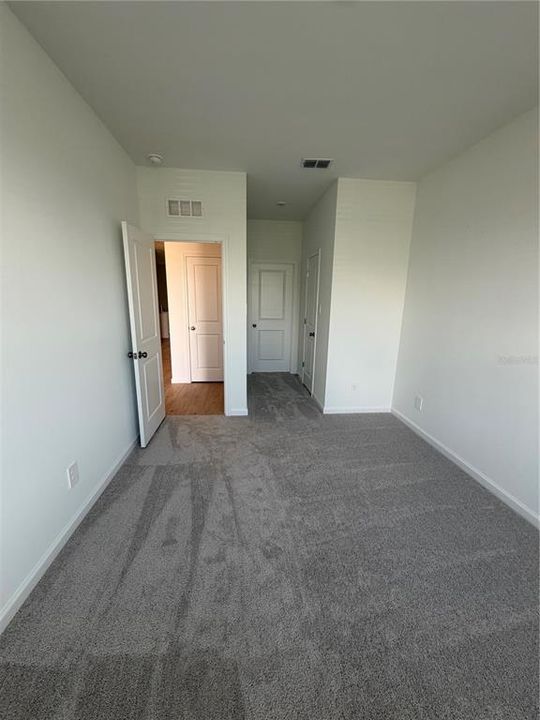 В аренду: $2,990 (5 спален, 3 ванн, 2546 Квадратных фут)