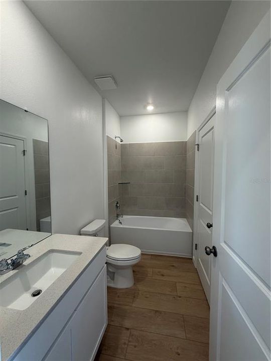 В аренду: $2,990 (5 спален, 3 ванн, 2546 Квадратных фут)