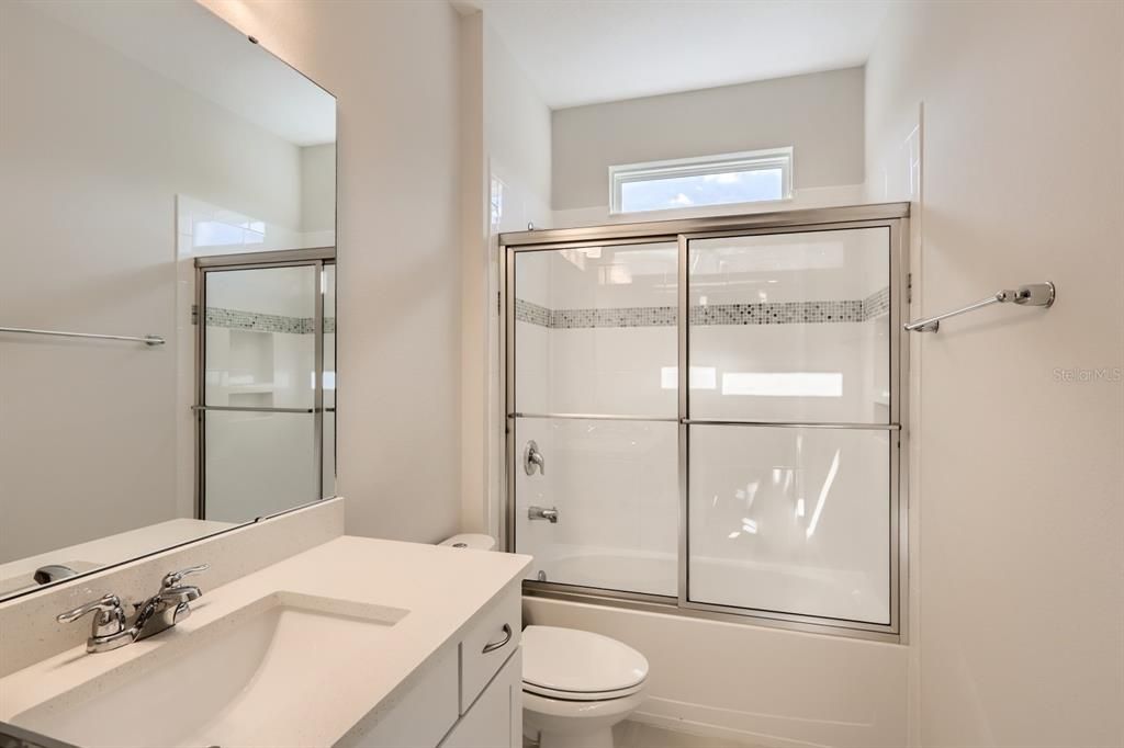 En Venta: $2,200,000 (6 camas, 4 baños, 4311 Pies cuadrados)
