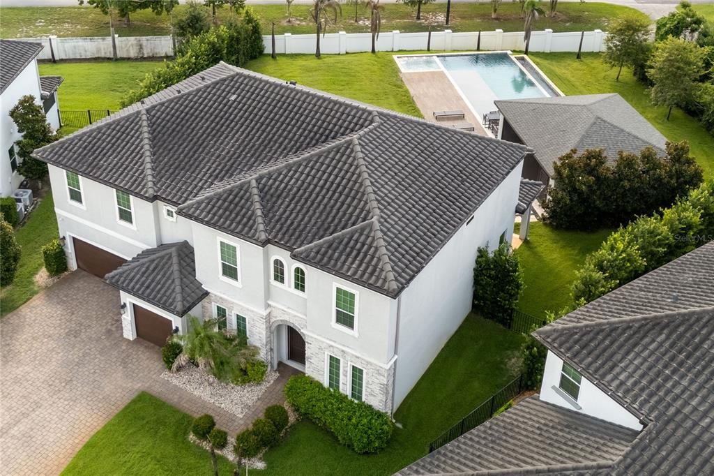 For Sale: $2,200,000 (6 beds, 4 baths, 4311 Square Feet)