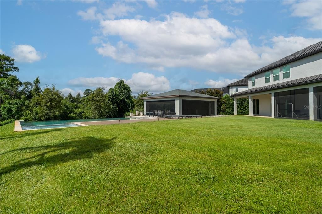 For Sale: $2,200,000 (6 beds, 4 baths, 4311 Square Feet)
