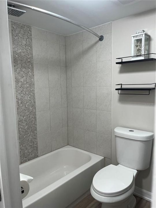 В аренду: $1,550 (2 спален, 2 ванн, 918 Квадратных фут)