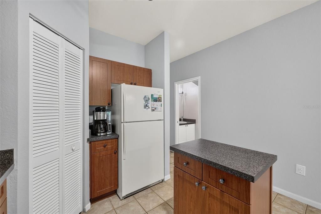 En Venta: $275,000 (2 camas, 2 baños, 1080 Pies cuadrados)