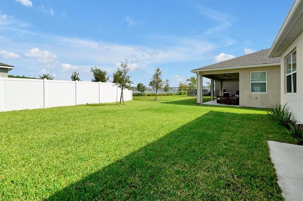На продажу: $499,900 (3 спален, 2 ванн, 1558 Квадратных фут)