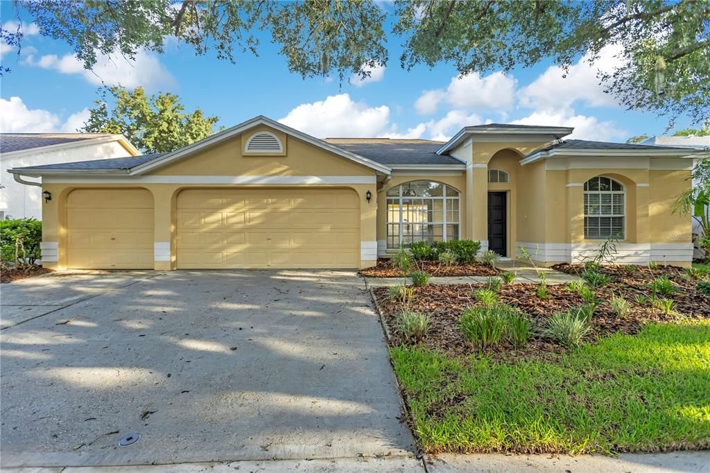 En Venta: $519,900 (4 camas, 3 baños, 2179 Pies cuadrados)