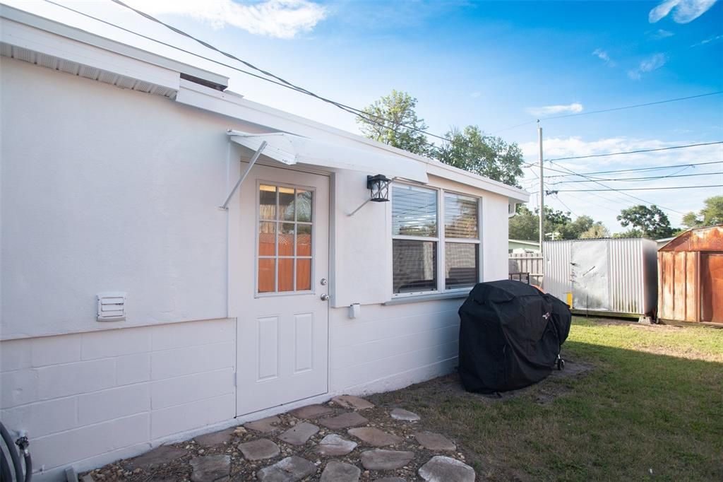For Sale: $382,500 (3 beds, 1 baths, 1337 Square Feet)