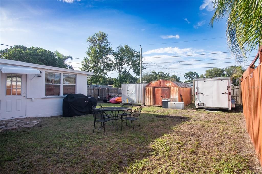 For Sale: $382,500 (3 beds, 1 baths, 1337 Square Feet)