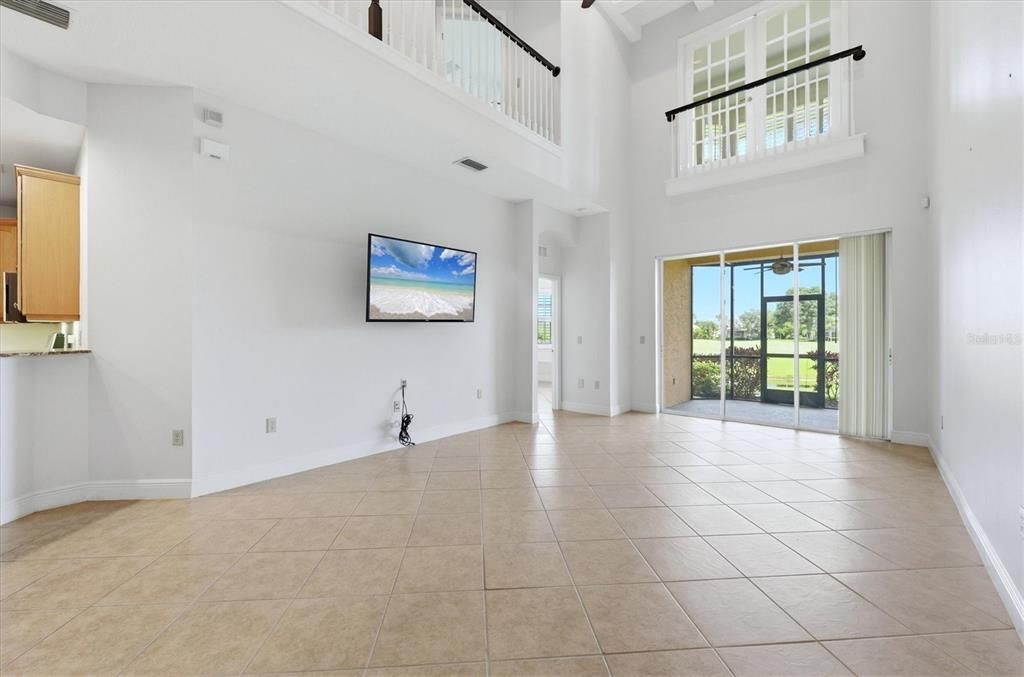 For Sale: $549,000 (4 beds, 3 baths, 2733 Square Feet)