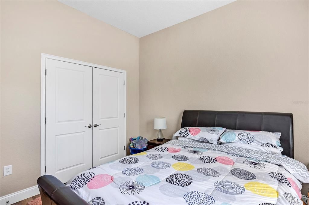En Venta: $534,900 (4 camas, 3 baños, 2367 Pies cuadrados)