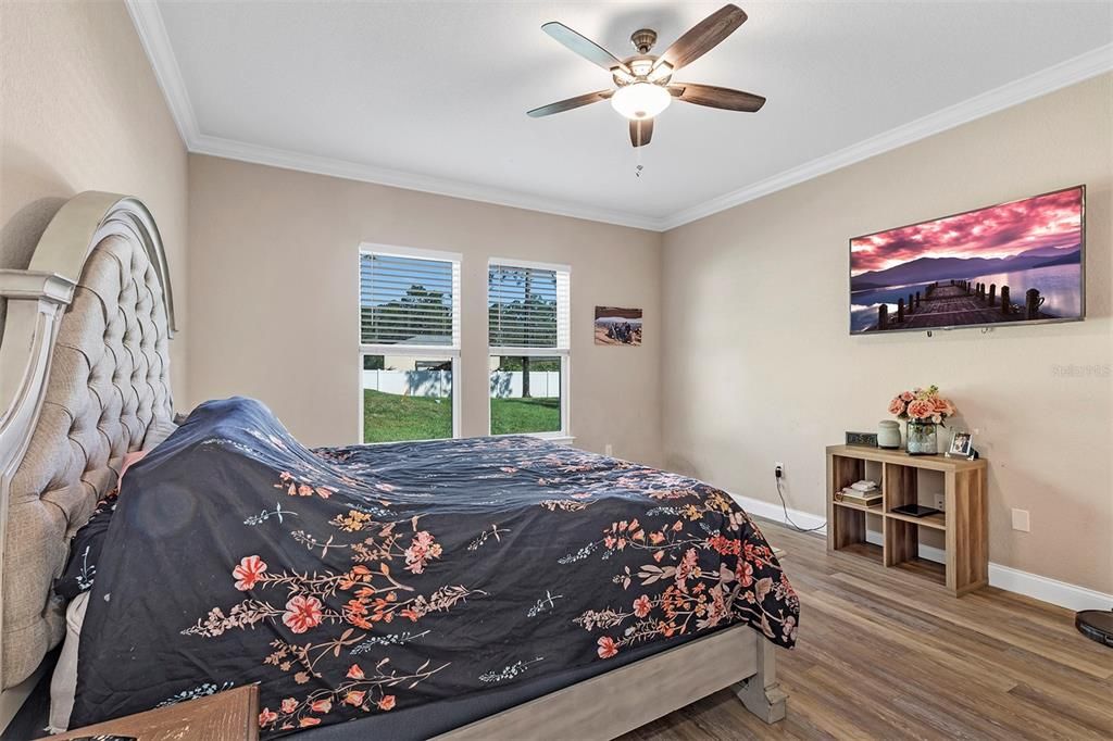 En Venta: $534,900 (4 camas, 3 baños, 2367 Pies cuadrados)