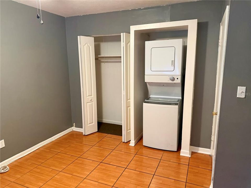 В аренду: $1,500 (2 спален, 1 ванн, 1012 Квадратных фут)