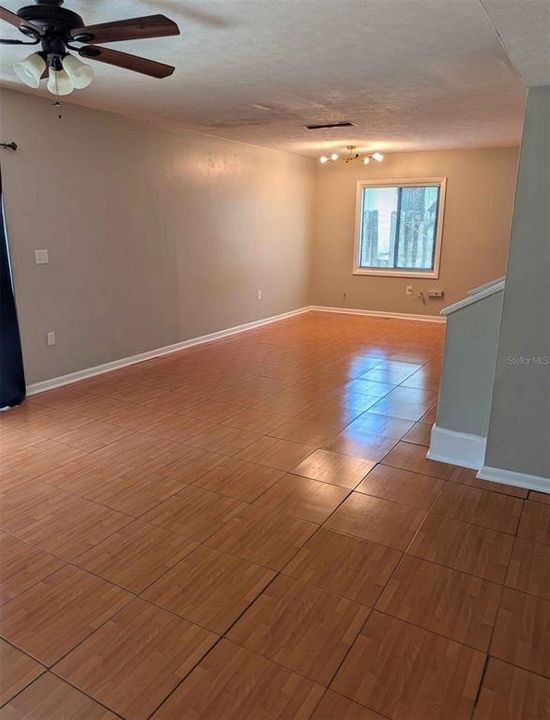 В аренду: $1,500 (2 спален, 1 ванн, 1012 Квадратных фут)
