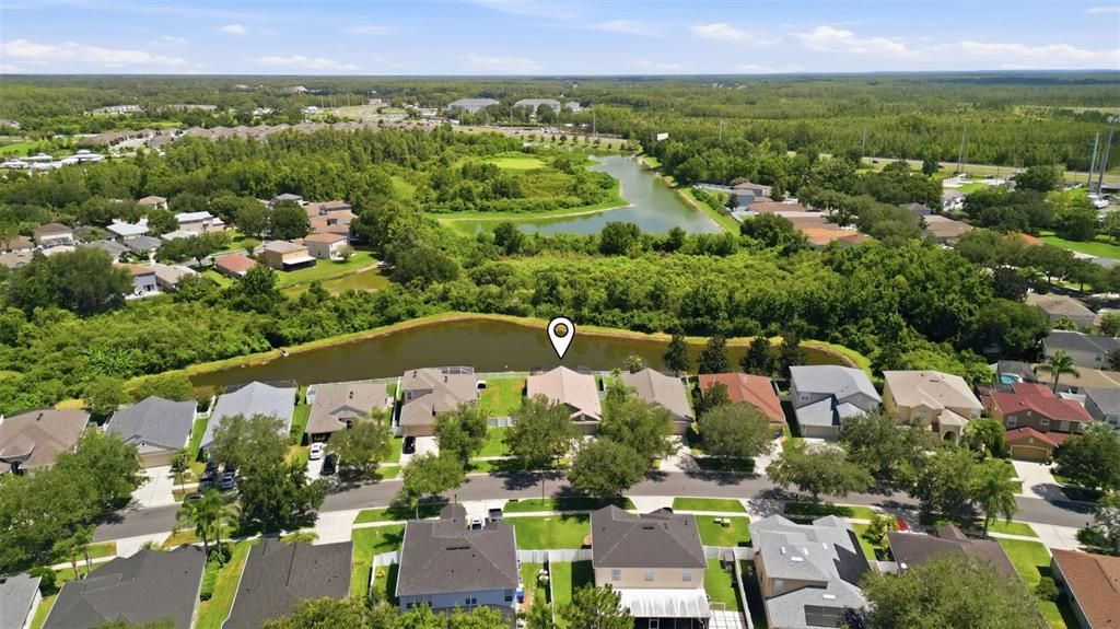 Activo con contrato: $389,999 (4 camas, 2 baños, 2080 Pies cuadrados)