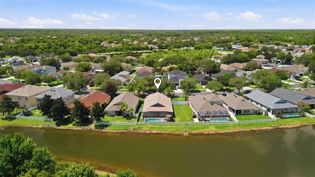 Activo con contrato: $389,999 (4 camas, 2 baños, 2080 Pies cuadrados)
