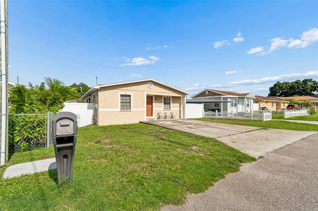 На продажу: $339,900 (3 спален, 1 ванн, 1257 Квадратных фут)