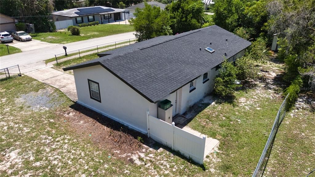 For Sale: $317,000 (3 beds, 2 baths, 1300 Square Feet)