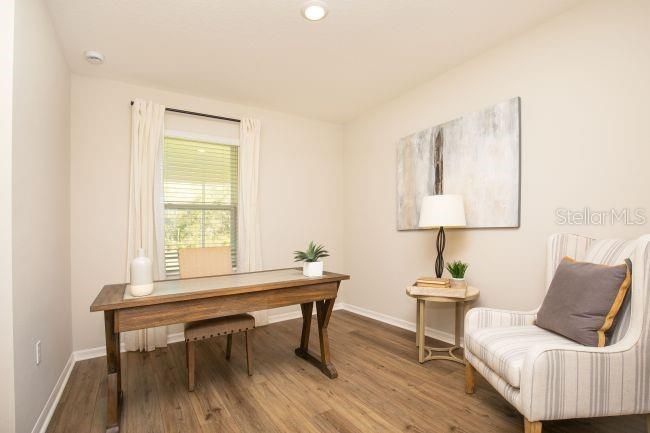 For Sale: $299,900 (4 beds, 2 baths, 1876 Square Feet)