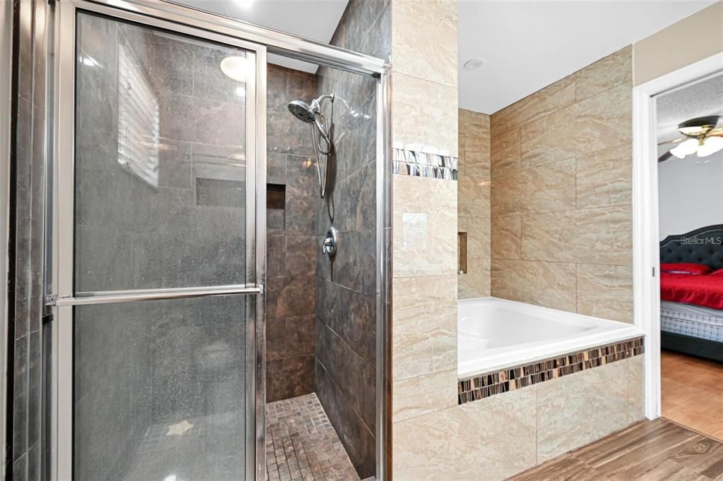 For Rent: $4,200 (4 beds, 2 baths, 2236 Square Feet)
