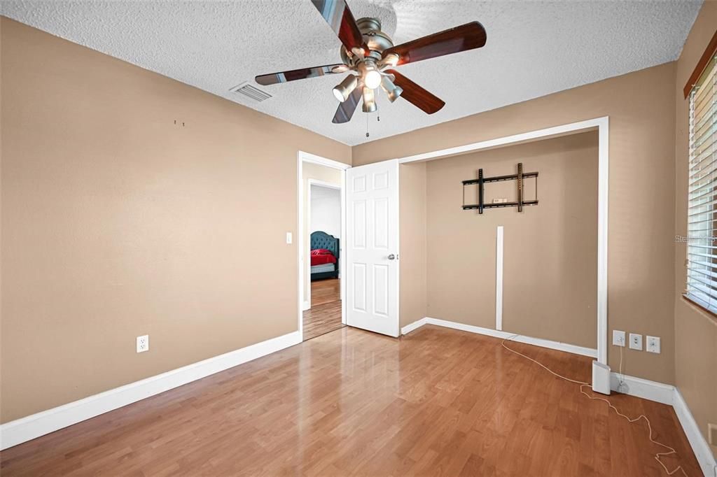 For Rent: $4,200 (4 beds, 2 baths, 2236 Square Feet)