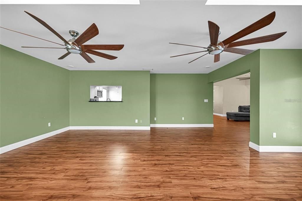 For Rent: $4,200 (4 beds, 2 baths, 2236 Square Feet)