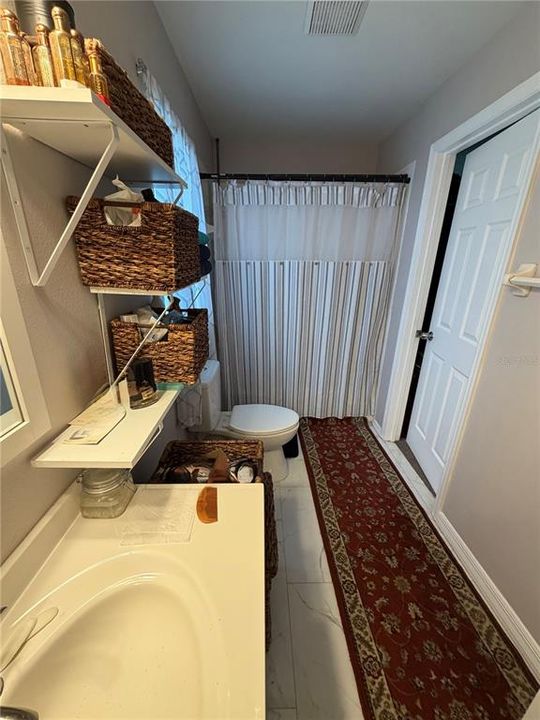For Sale: $329,000 (4 beds, 2 baths, 1701 Square Feet)