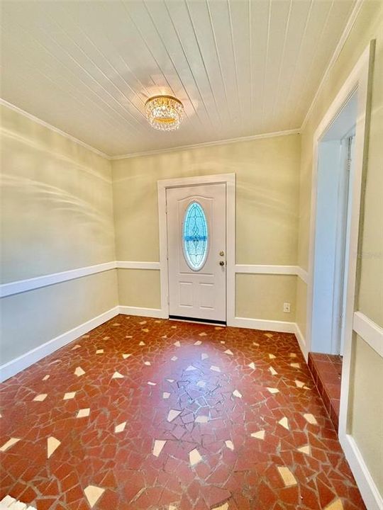 Activo con contrato: $299,900 (3 camas, 2 baños, 1593 Pies cuadrados)