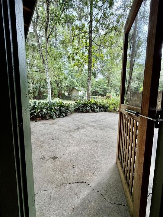 Activo con contrato: $299,900 (3 camas, 2 baños, 1593 Pies cuadrados)