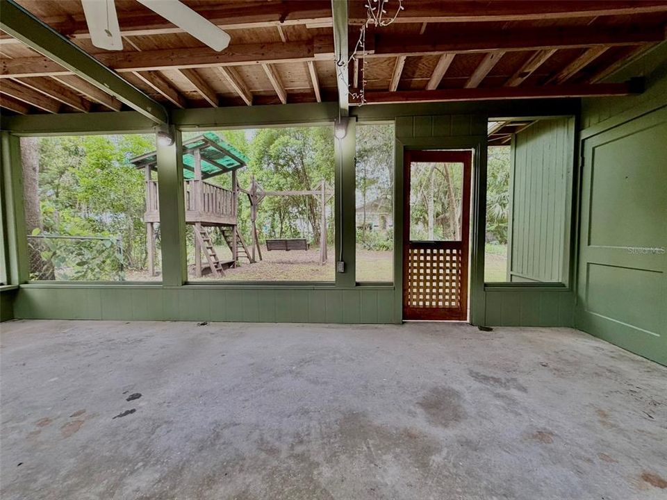 Activo con contrato: $299,900 (3 camas, 2 baños, 1593 Pies cuadrados)