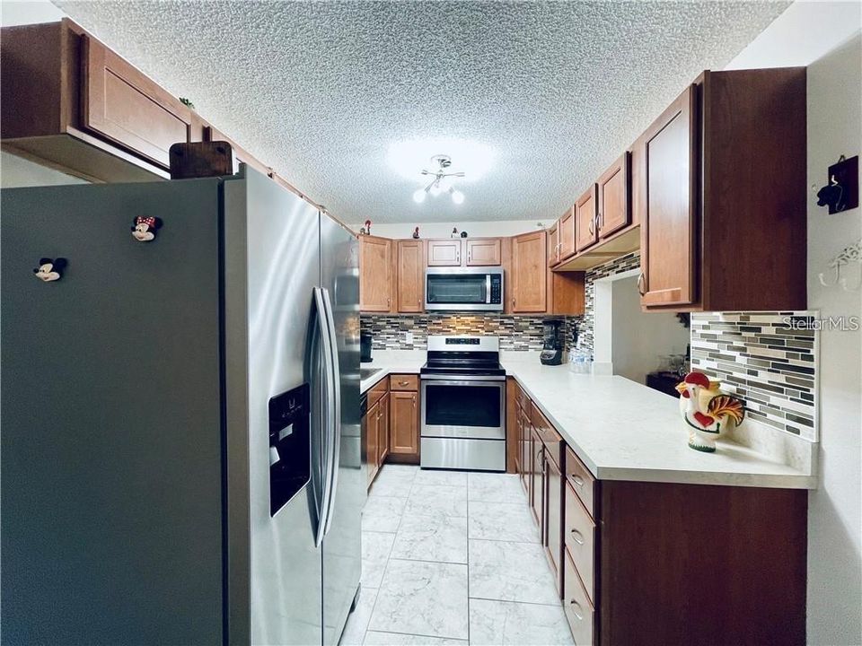 В аренду: $1,800 (2 спален, 2 ванн, 1025 Квадратных фут)