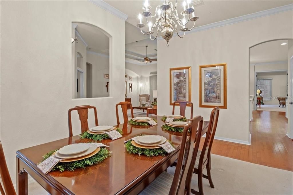 For Sale: $570,000 (3 beds, 3 baths, 2804 Square Feet)
