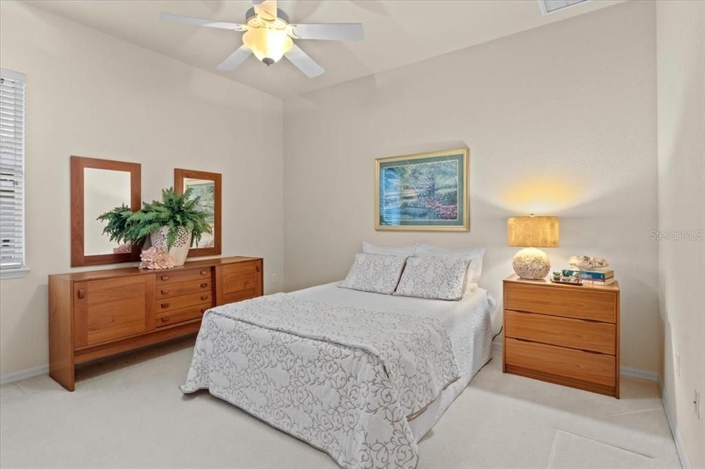 For Sale: $570,000 (3 beds, 3 baths, 2804 Square Feet)