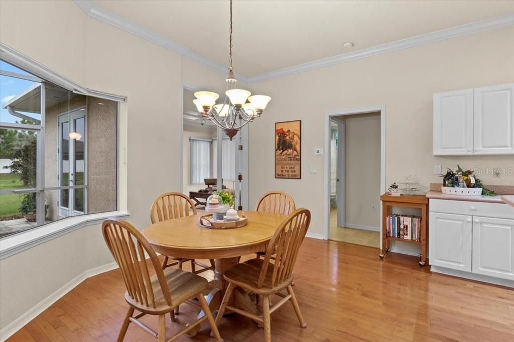 For Sale: $570,000 (3 beds, 3 baths, 2804 Square Feet)