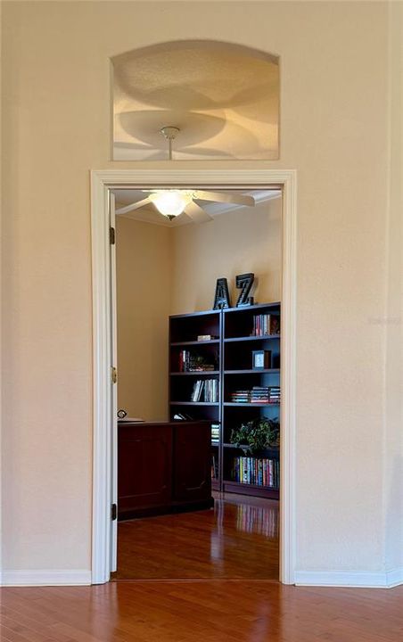 For Sale: $570,000 (3 beds, 3 baths, 2804 Square Feet)