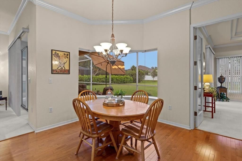 For Sale: $570,000 (3 beds, 3 baths, 2804 Square Feet)